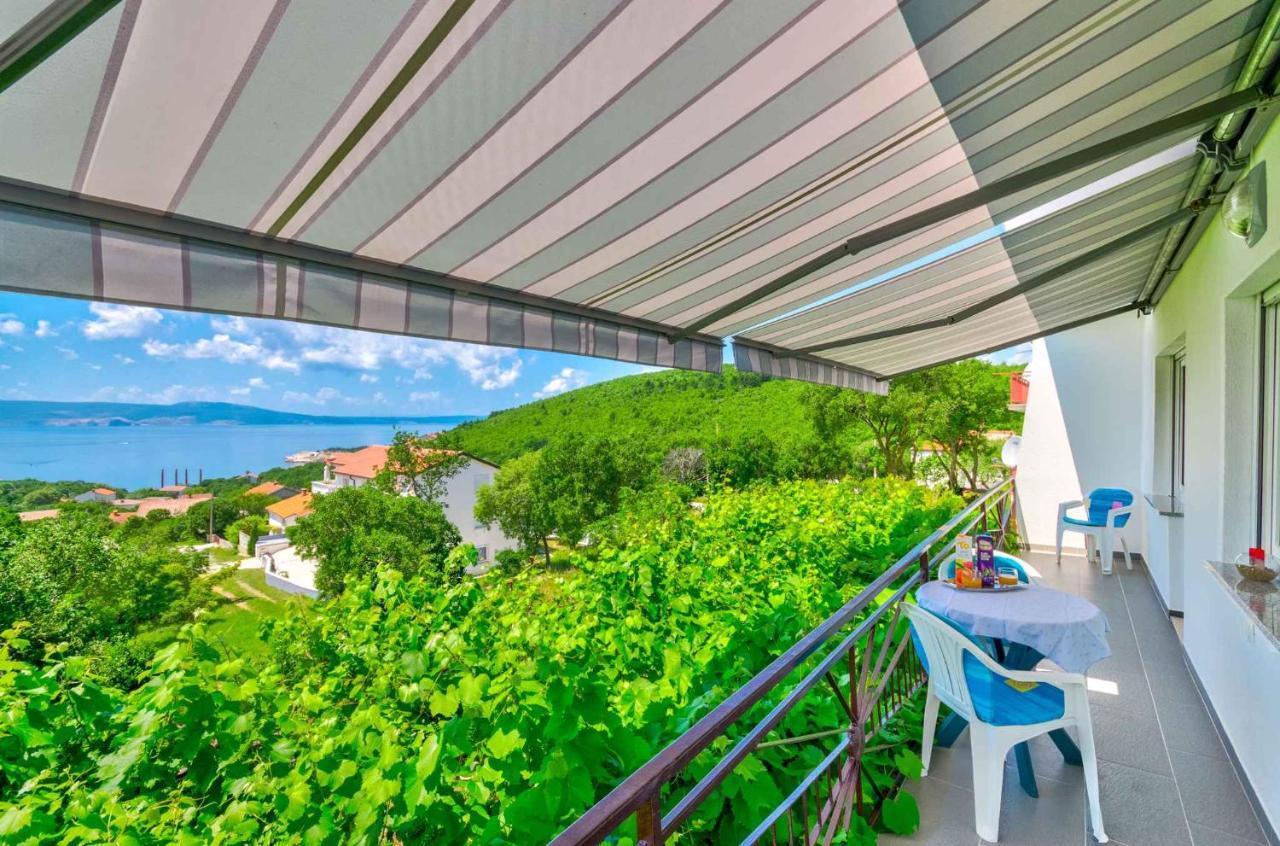 Apartment In Novi Vinodolski 15274 Povile Exterior photo